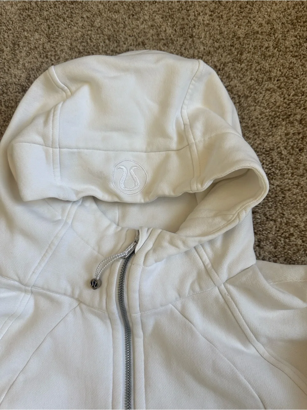 Lululemon set - Sz 10 White Zip Hoodie with Sz 6 leggings